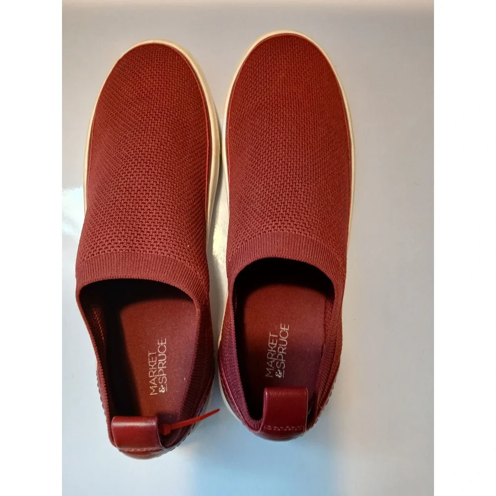 Market & Spruce Womens Knit Slip‎ On Sneakers Burgundy Round Toe Low Top Shoes 9